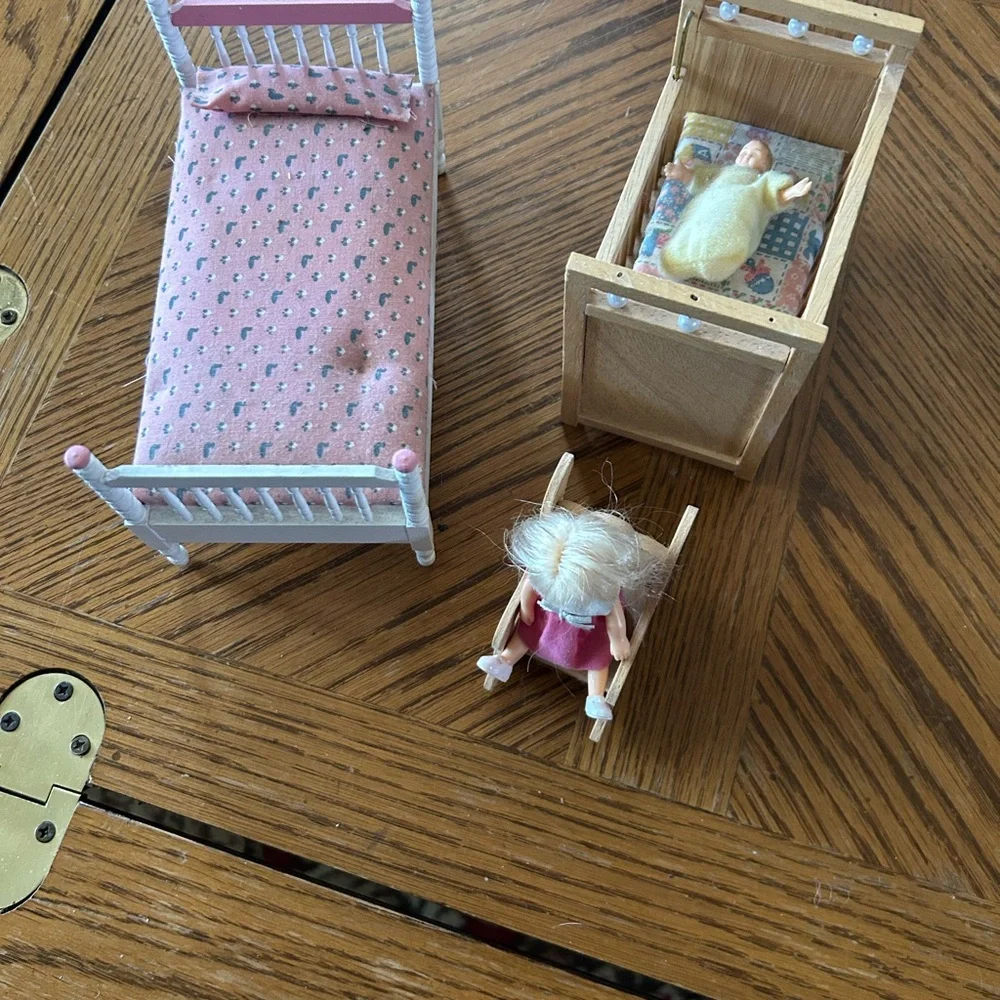 Vintage Dollhouse Furniture
